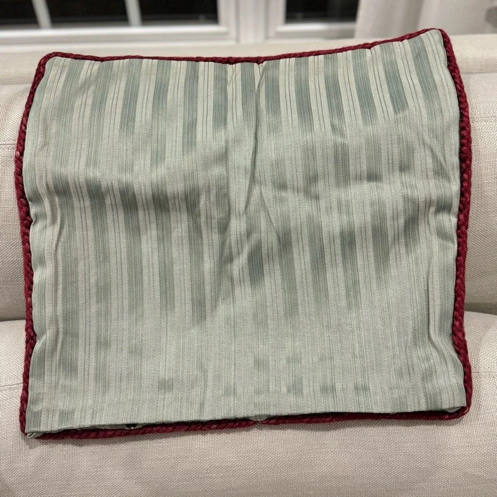 1Hand Crafted Vintage  Rose Floral In Scroll Needlepoint Pillow Cover